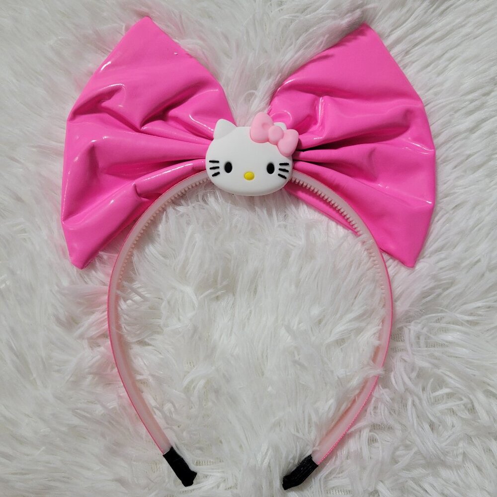 Hello Kitty Oversized Bow Headband
